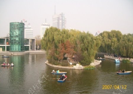 泉城公园一景图片