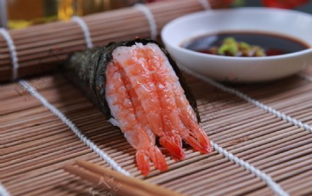 虾手卷寿司图片