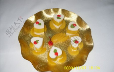 水蜜桃鸳鸯糕图片