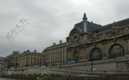 巴黎塞纳河畔奥赛美术馆图片