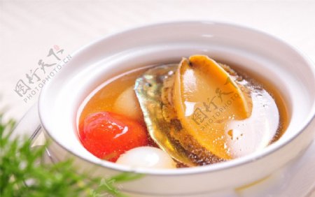 清汤炖鲍鱼图片