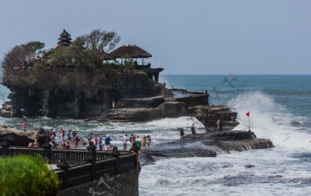 巴厘岛海神庙的浪花图片
