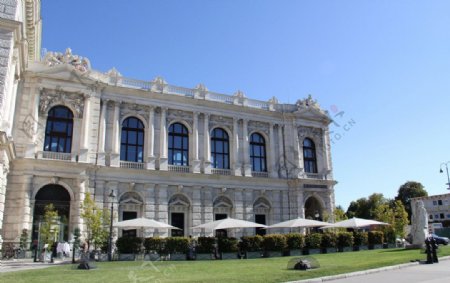 维也纳城堡剧院图片