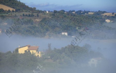 意大利翁布里亚山景图片