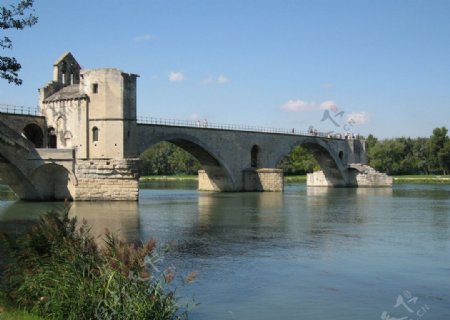 法国大桥图片