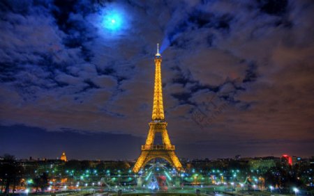 巴黎埃菲尔铁塔夜景灯光图片