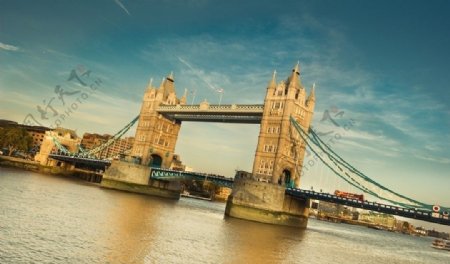 泰晤士河伦敦双子桥摄影照片图片
