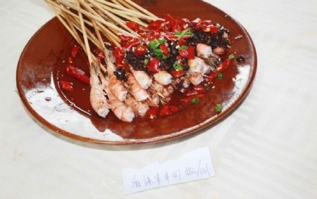 香辣串串虾图片