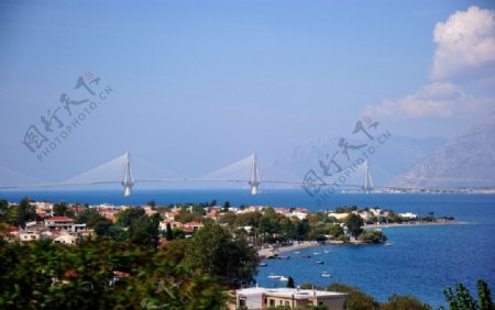 希腊萨罗尼克海湾跨海大桥图片