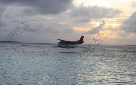 马尔代夫Zitahli岛水上飞机图片