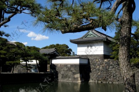 东京日本天皇的皇宫门卫楼图片