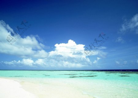 海滩浮潜巴厘岛图片