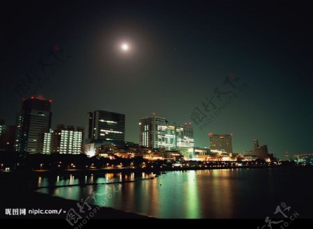 海港之夜图片