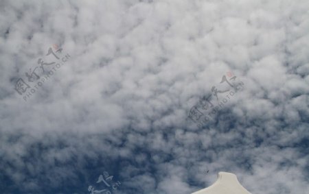 普吉小镇的蓝天白云图片
