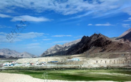 青藏高原旅游图片