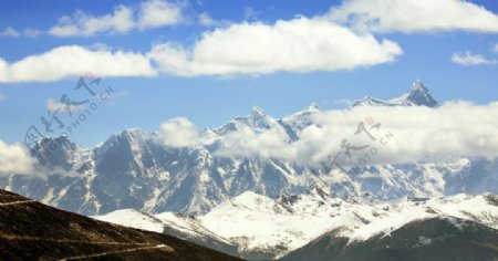 色季拉山口图片