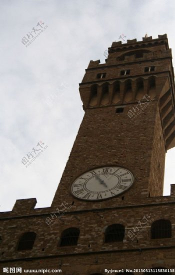 佛罗伦萨广场钟楼图片