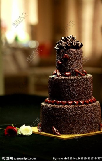 巧克力蛋糕玫瑰图片