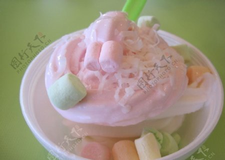 棉花糖酸奶图片