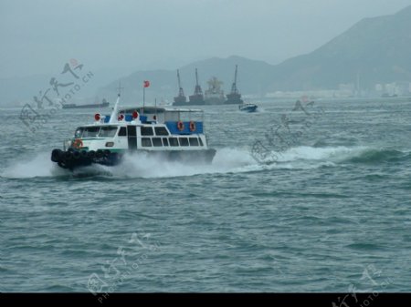 香港飞翼船图片