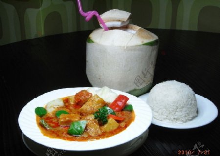 泰式紅咖喱牛腩飯图片