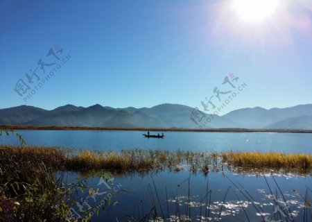 泸沽湖草海图片