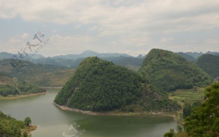 水库高原湖泊图片