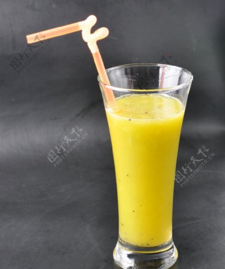 饮品西柚汁猕猴桃汁图片