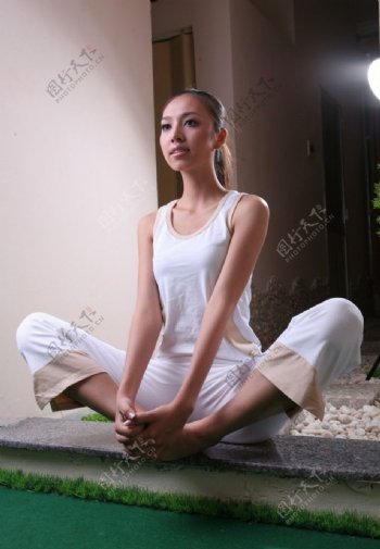 亚洲美女写真中国模特瑜伽图片