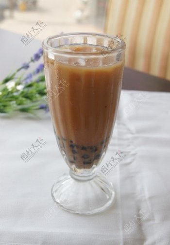 QQ珍珠奶茶图片