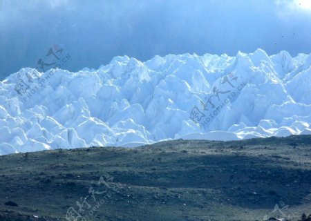 喀什的雪山图片