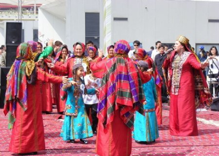 土库曼斯坦舞蹈图片