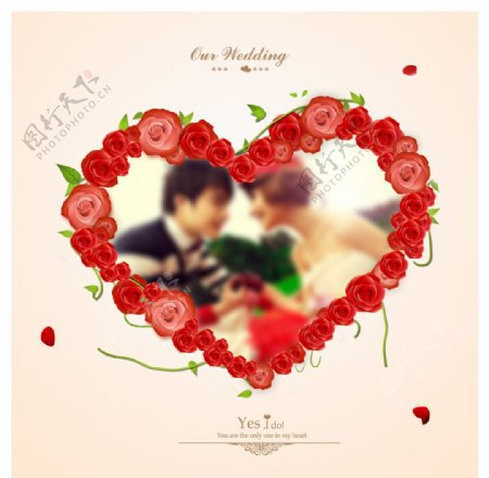 玫瑰花包围的婚礼贺卡图片