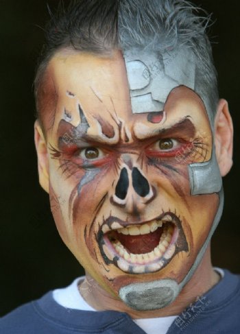 鬼脸艺术彩绘人物脸非主流恐怖图片