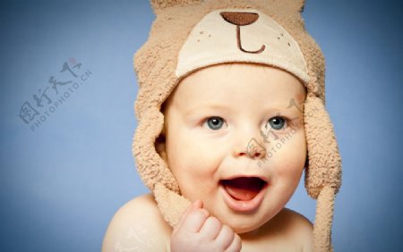 带棉帽的可爱宝宝婴儿图片