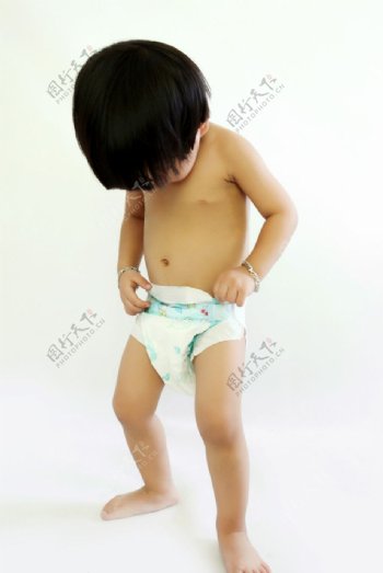宝宝纸尿裤图片