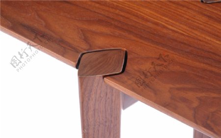家具实木桌子