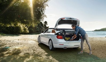 宝马BMW4系双门敞篷轿跑车