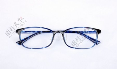 蓝色豹纹眼镜