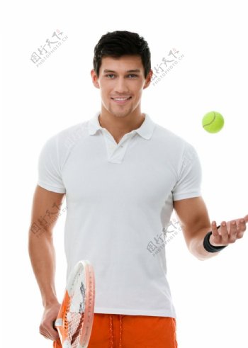 打网球的帅哥