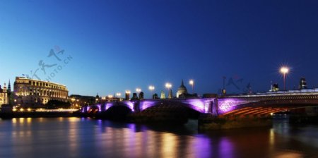 城市夜景桥梁