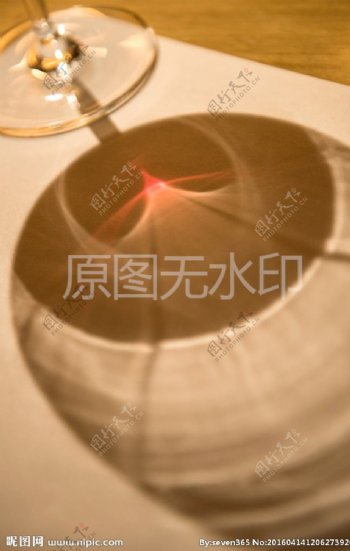 酒窖红酒杯投影