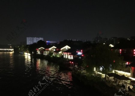 运河之夜