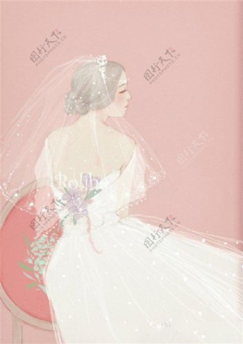 白色露背花朵婚纱设计图