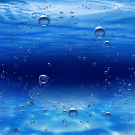 水中的蓝色气泡图片