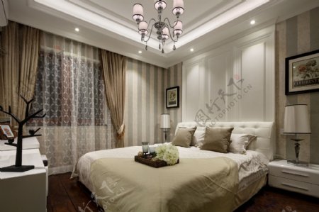 现代美式简约卧室装修效果图