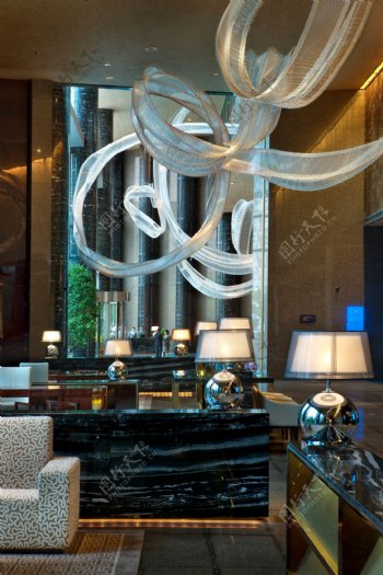 上海浦东洲际酒店时尚豪华大厅设计图片