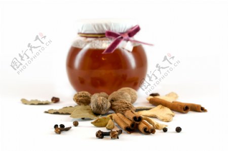罐子里的蜂蜜图片