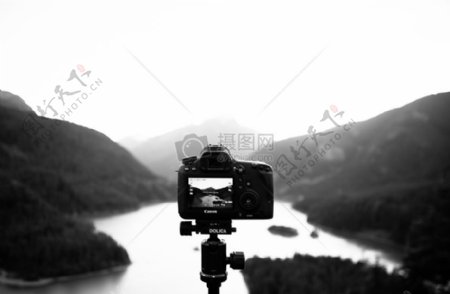 黑与白景观山摄像头拍摄照片摄影湖佳能数码单反相机风景三脚架