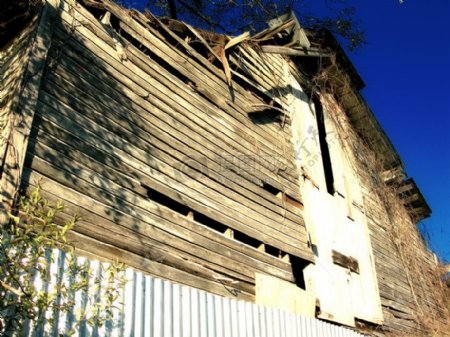 破旧的木屋
